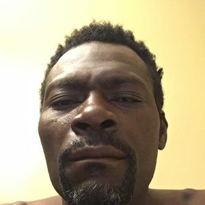 Meet your Posher, Troy